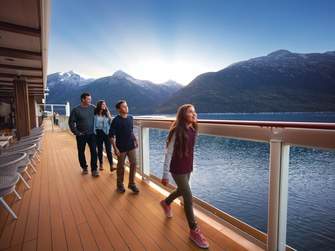 NCL Norwegian Bliss The Waterfront Lifestyle 4 ©Norwegian Cruise Line.jpg